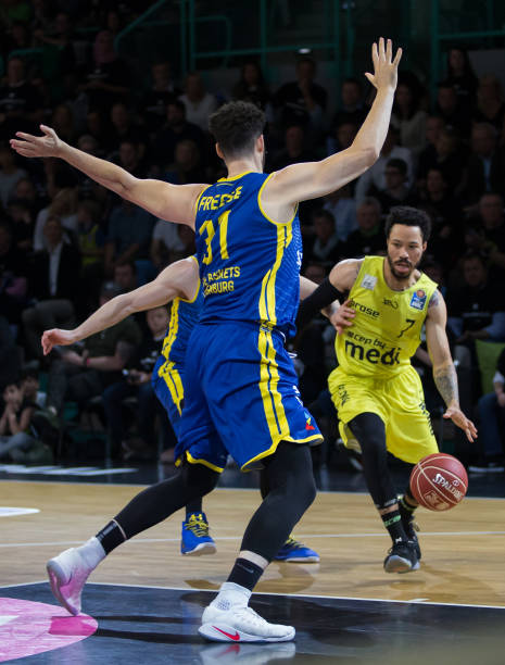 拜仁前锋勒 拜仁前锋勒