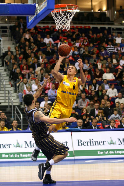 仅是运动场 仅是运动场