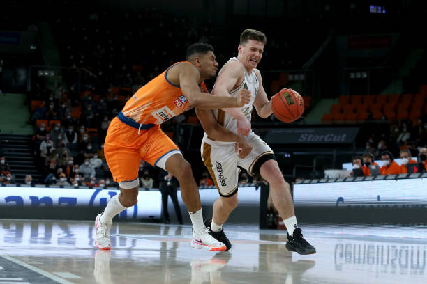 的双重性 的双重性